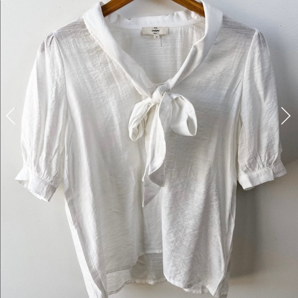 Anthropologie Entro White Bow Detail Short Sleeve Blouse / S